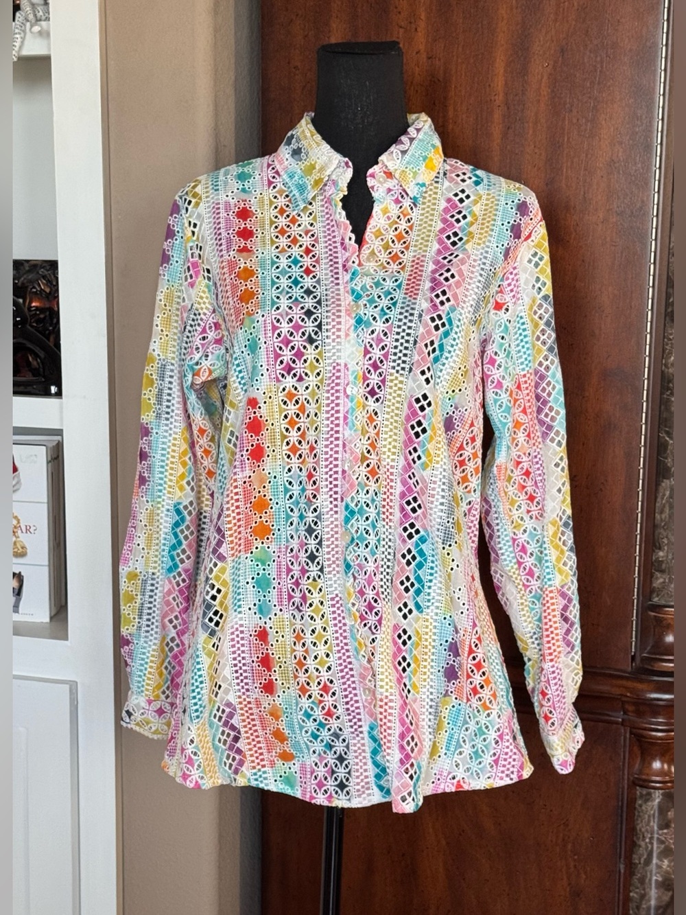 APNY Embroidery Eyelet Button Shirt